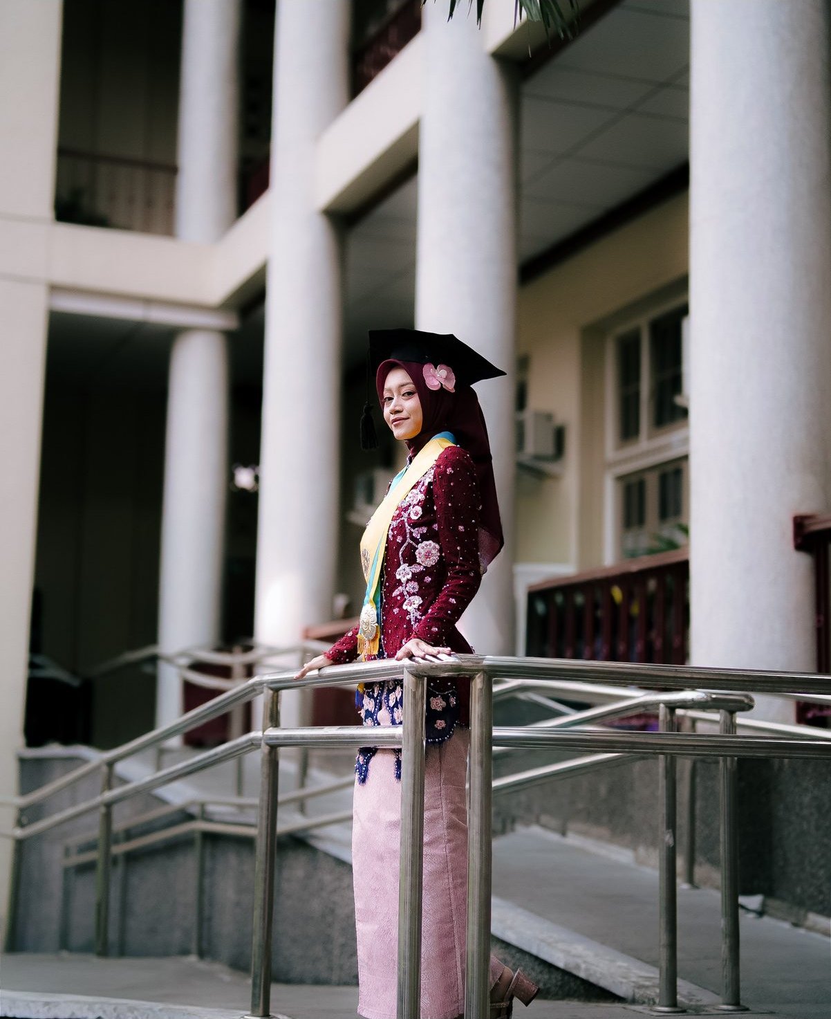 Foto wisuda Alina Rossdiana Wijayanti di Universitas Gadjah Mada